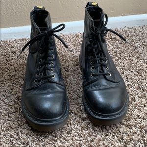 Dr Martens Boots, Air cushioned soles